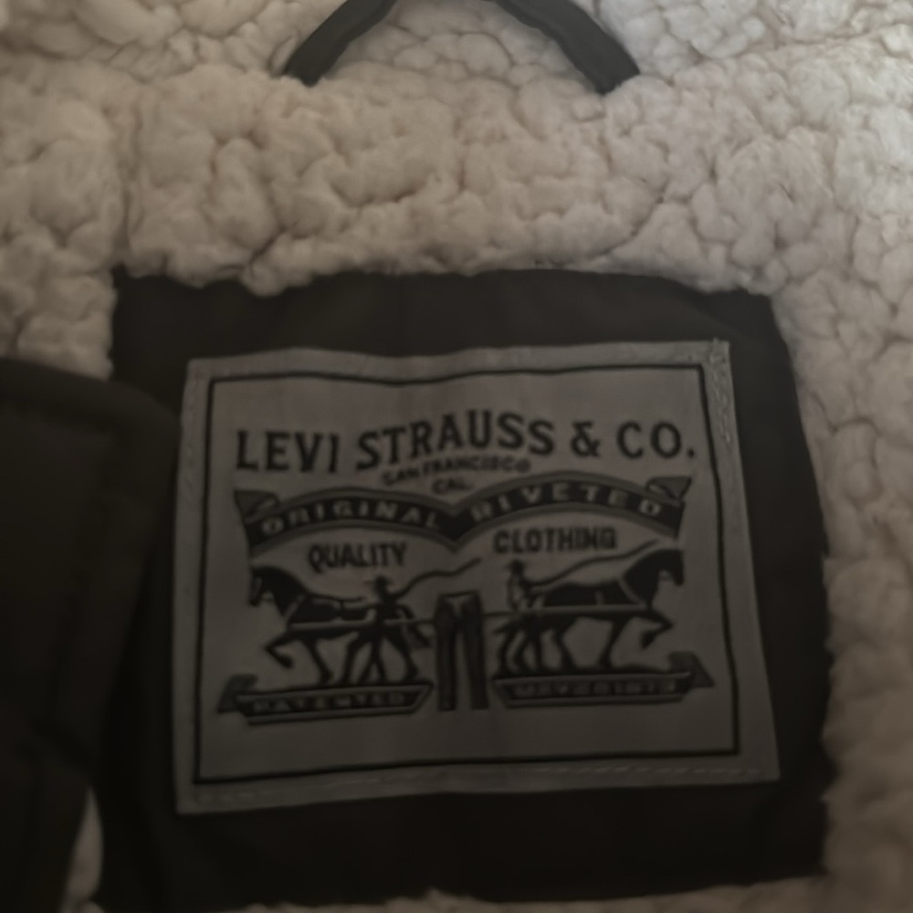 Levi’s jacket - Picture 4 of 4